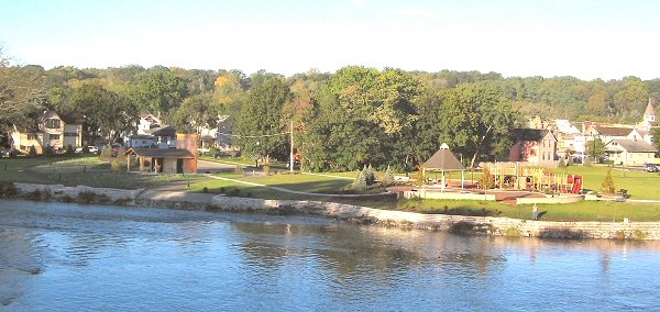 Fox River Corridor, IL - Algonquin, IL / Document Center / Fox River Corridor Plan Steering  Committee /